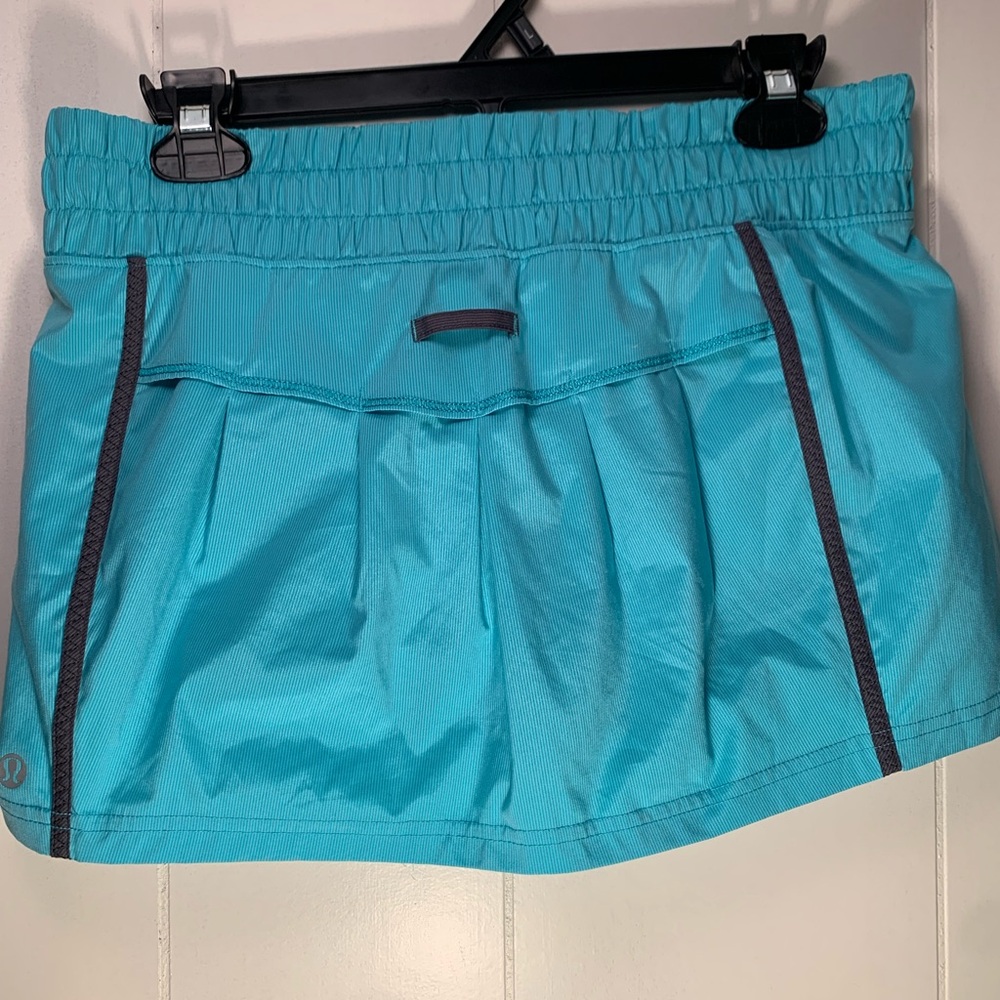 Lululemon Turquoise Athletic Skort with Drawstring - Picture 7 of 9